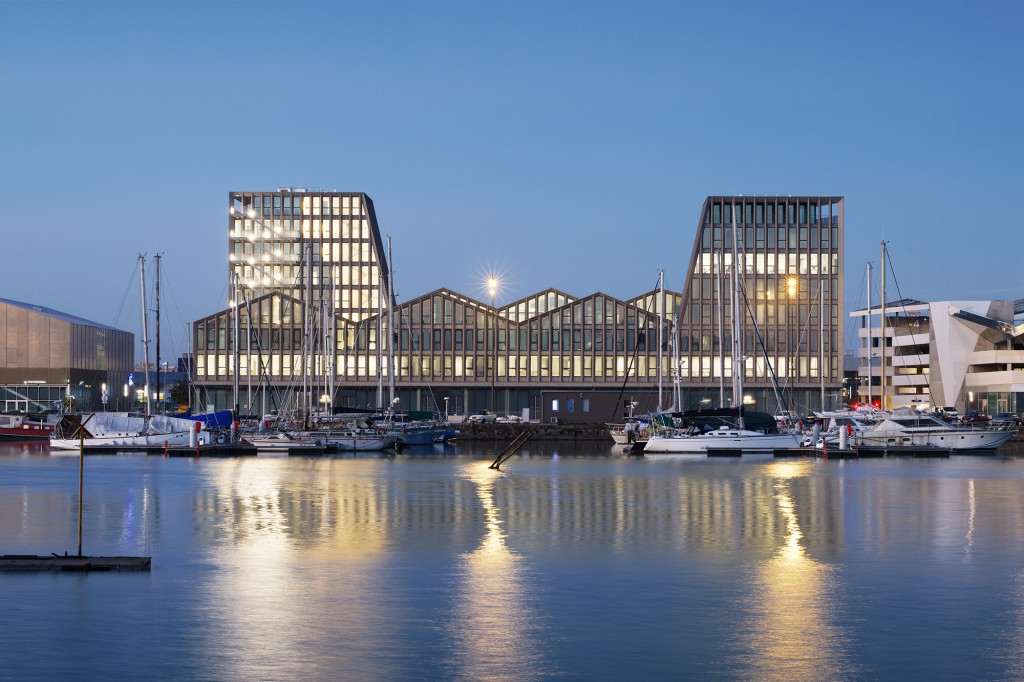 Offices facing the Bassins à flot bureaux-bassins-flot-bordeaux-vignette