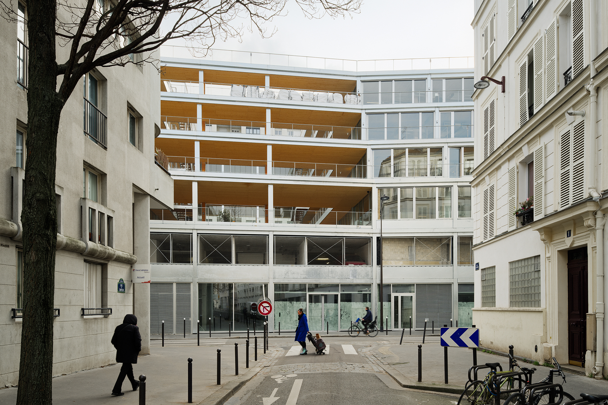 Ensemble mixte avec surélévation en bois, rue des Poissonniers projet-mixte-bois-poissonniers-41