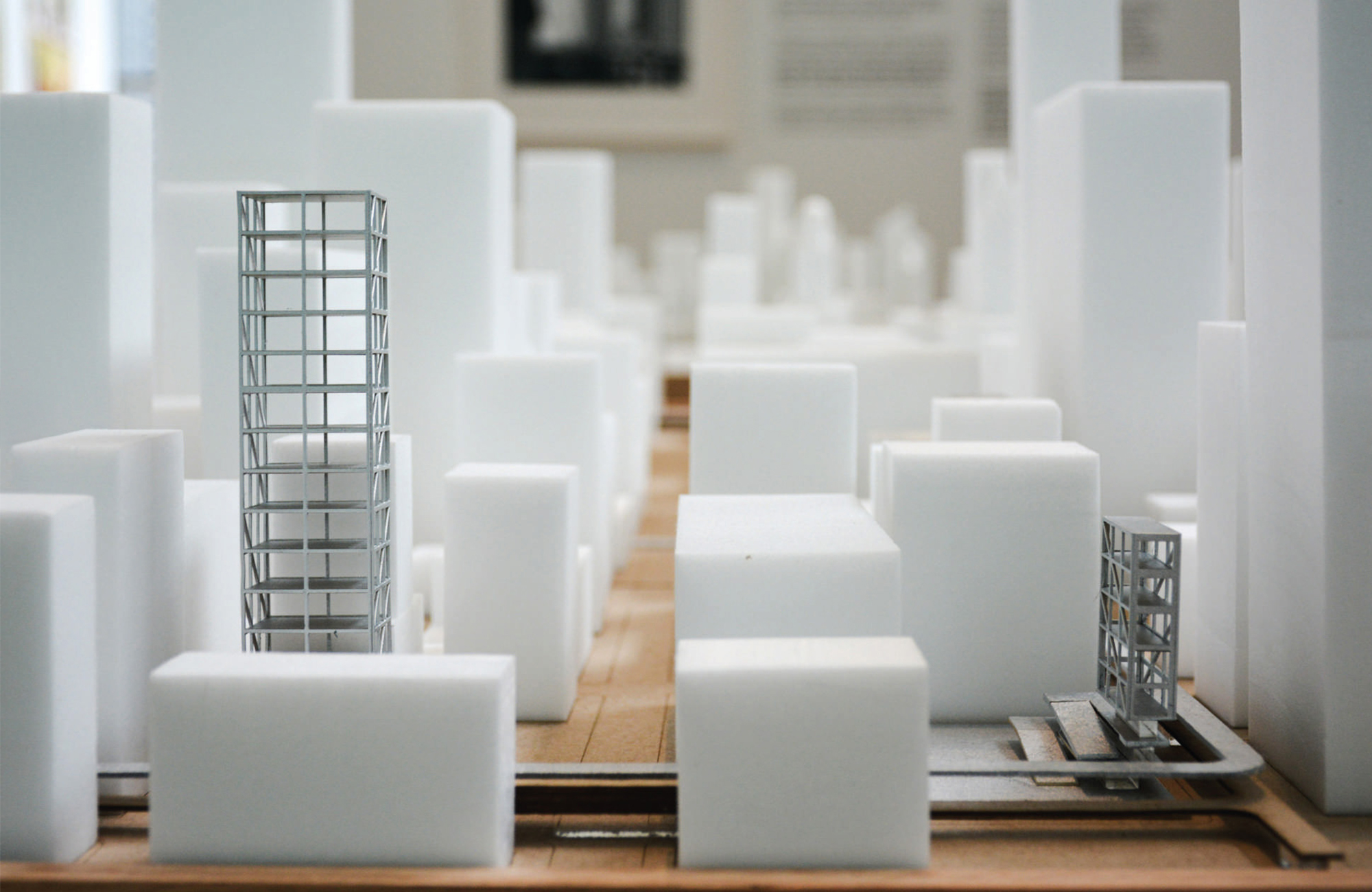 Restoring high-rise districts : residency in Chicago residence-chicago-09